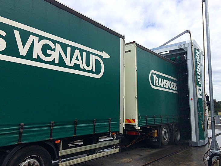 Lavage camion autocars transports vignaud