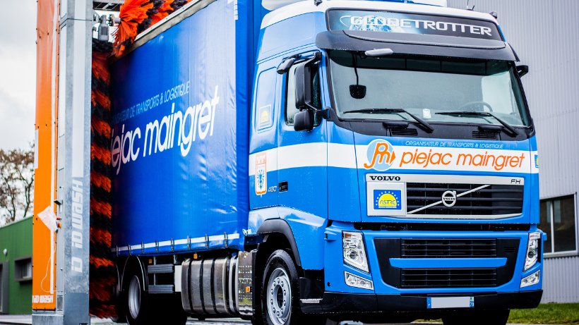 portique-lavage-poids-lourds-camion-brosse-lavage-camion