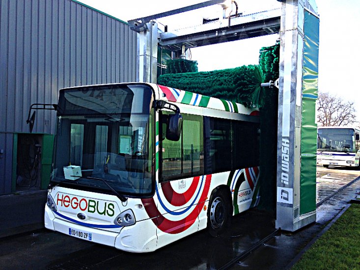 Portique-lavage-autobus-tunnel-lavage-autocars-id-wash Thumbnail