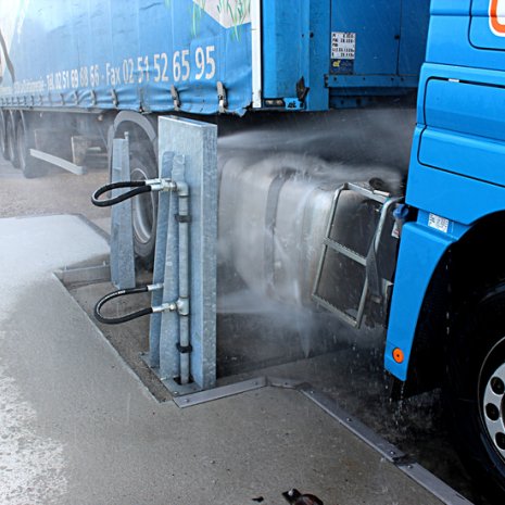 nettoyage-camion-lavage-poids-lourd-transports-piejac-maingret.jpg Thumbnail