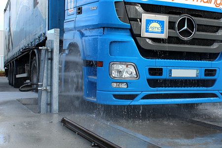 lavage-chassis-portique-de-lavage-poids-lourds